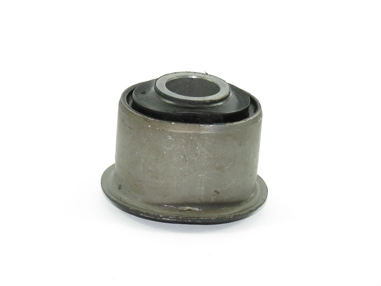 BUCHA SEMI EIXO DIANTEIRO FORD F-350 72/77 - F-400 75/85 - F-2000 80/85 - F-4000 72/98