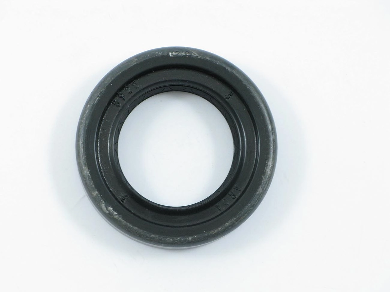 RETENTOR CUBO RODA TRASEIRO BRASEIXOS 35,50X58,20X13,00MM TRASEIRA GM OPALA/CARAVAN 1969/ 35,50X58,20X13MM