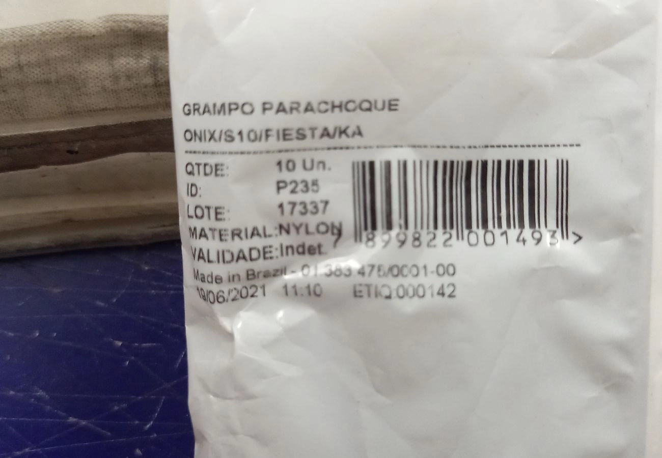 GRAMPO FORRACAO INTERNA DO CARPETE-PORTA MALAS-PARABARRO-PARACHOQUE-PARALAMA