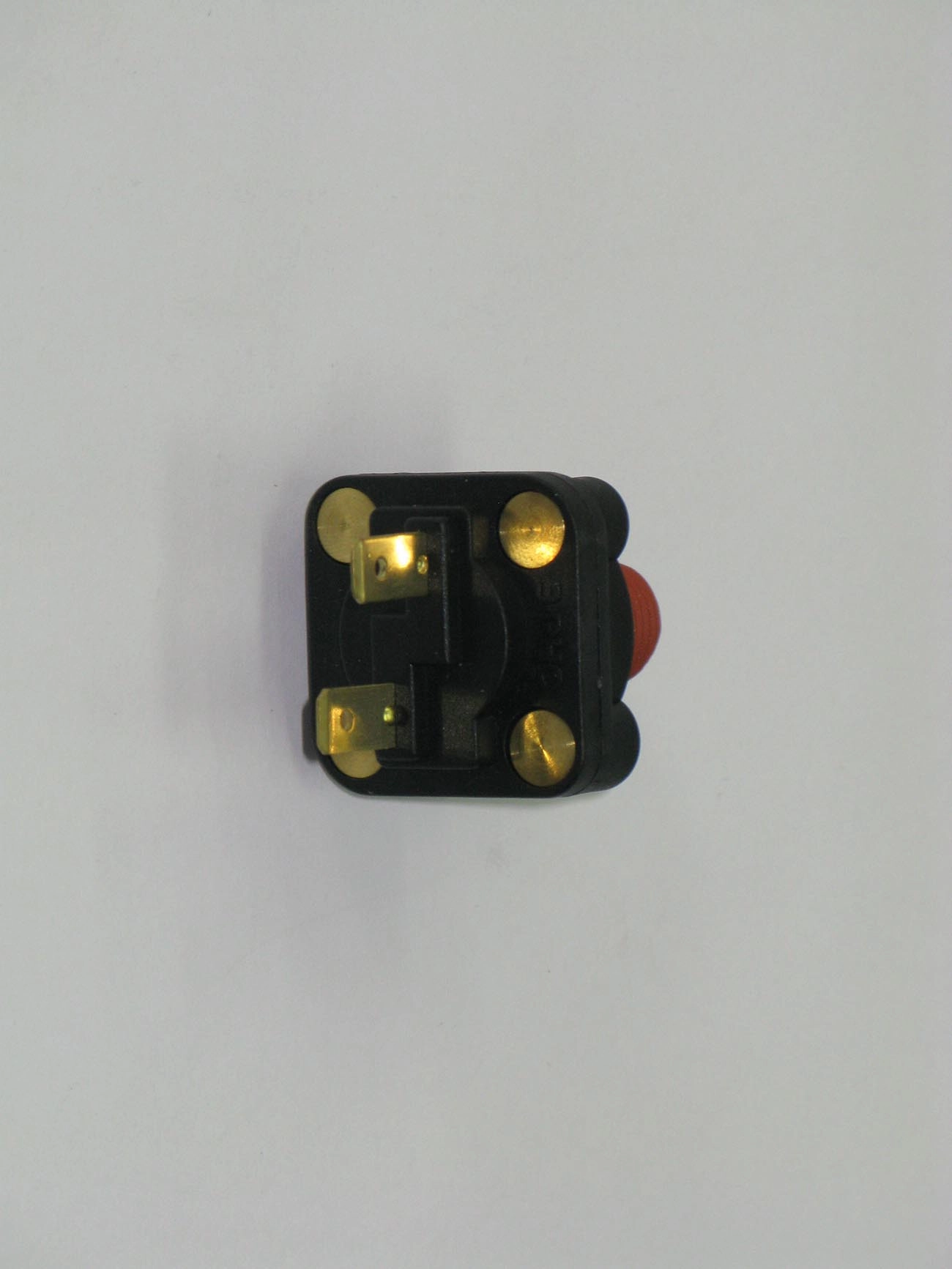 INTERRUPTOR DE FREIO - FORD CARGO 91/ - C/VEDA ROSCA 0.30 BAR