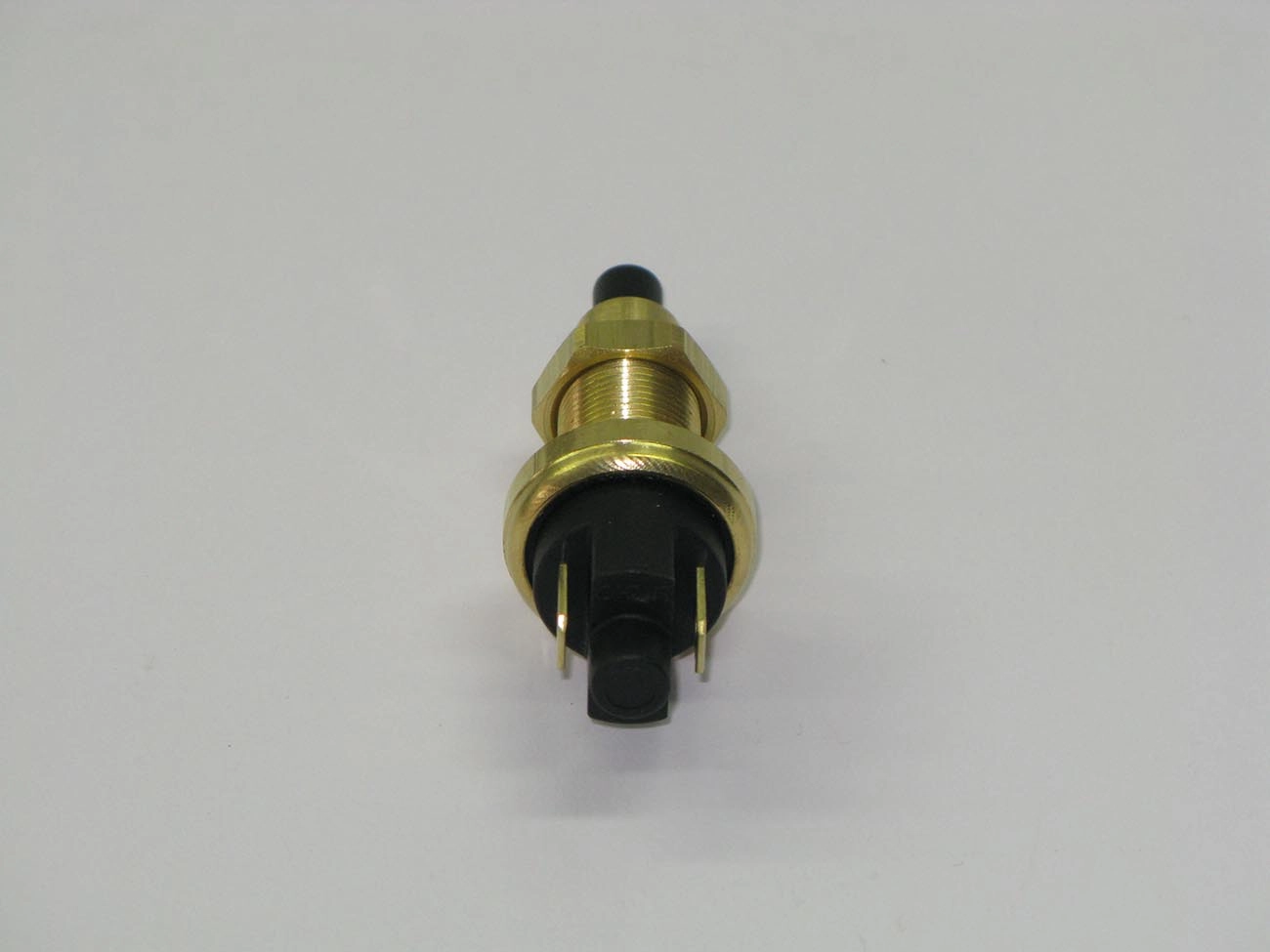 INTERRUPTOR LUZ FREIO FORD CORCEL/BELINA/DEL REY/PAMPA/F-100/350/1000/4000 TODOS