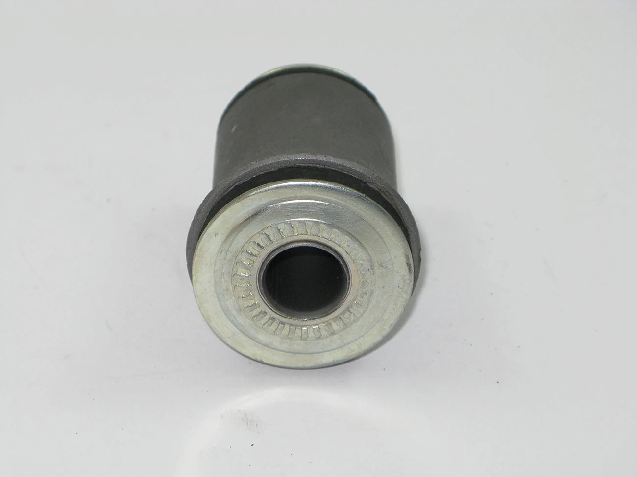 BUCHA BANDEJA INFERIOR TOYOTA HILUX 4X4 SR5 99/ - SUSPENSÃO DIANTEIRA