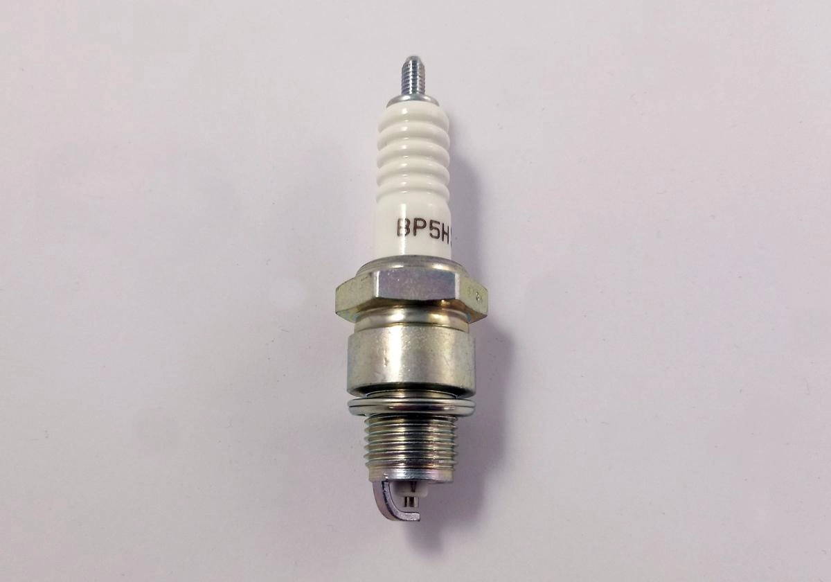 VELA IGNIÇÃO ORIGINAL GASOLINA GNV IGNICAO VW FUSCA//BRASILIA/VARIANT/KOMBI /83