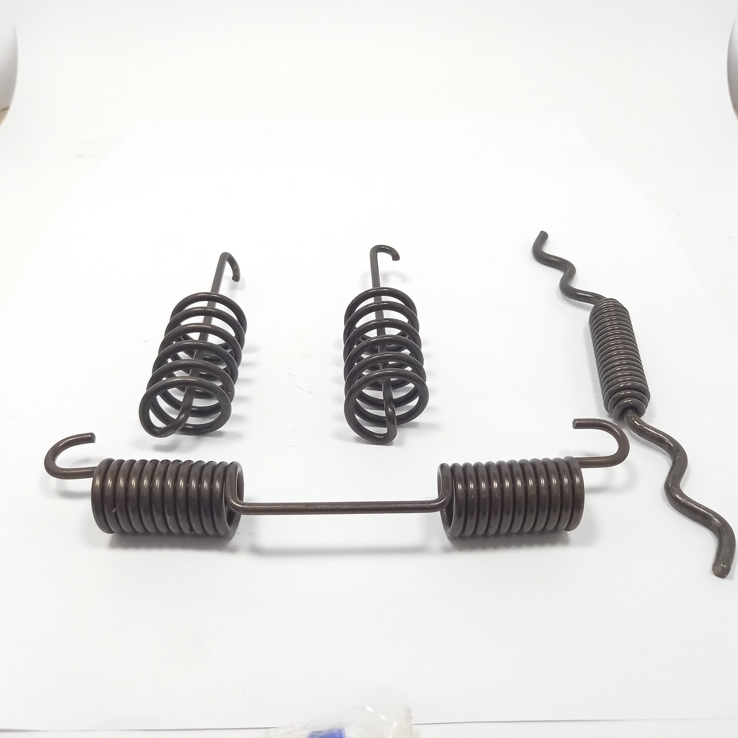 JOGO DE MOLA DO PATIM FORD CARGO 814/815/915 1996/ VW 7100/8100/8140 AGRALE 70000 DIANTEIRO/TRASEIRO