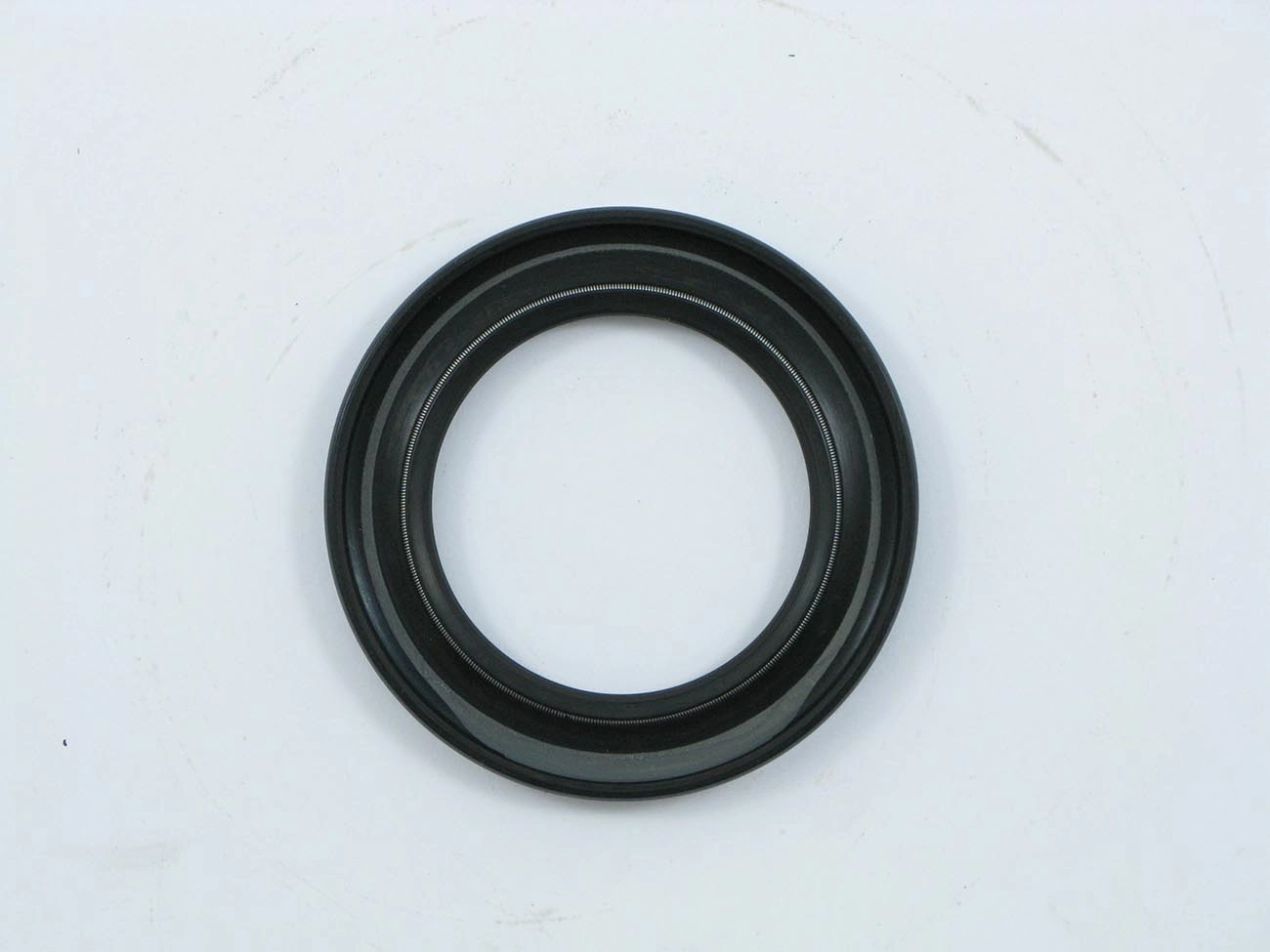 RETENTOR RODA TRASEIRA VW KOMBI 1600 78/