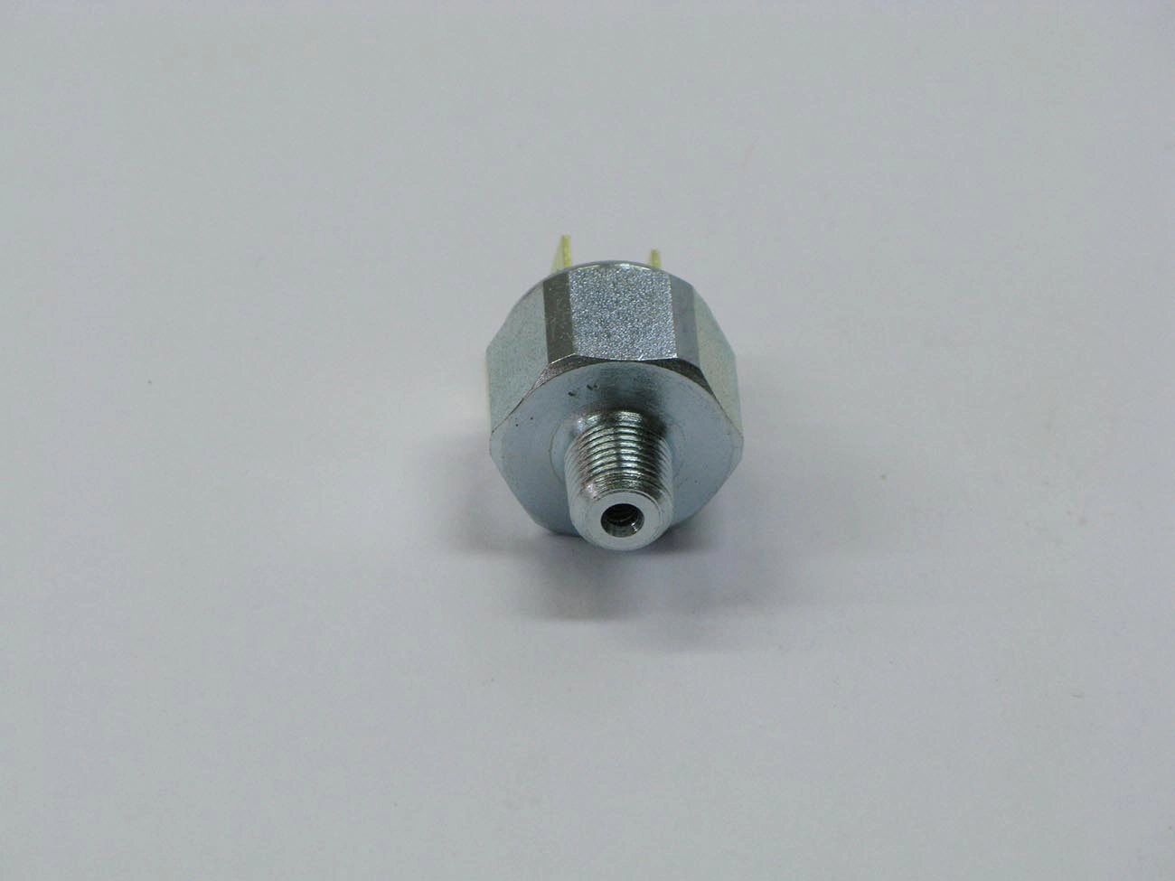 INTERRUPTOR LUZ FREIO WILLYS F-75/