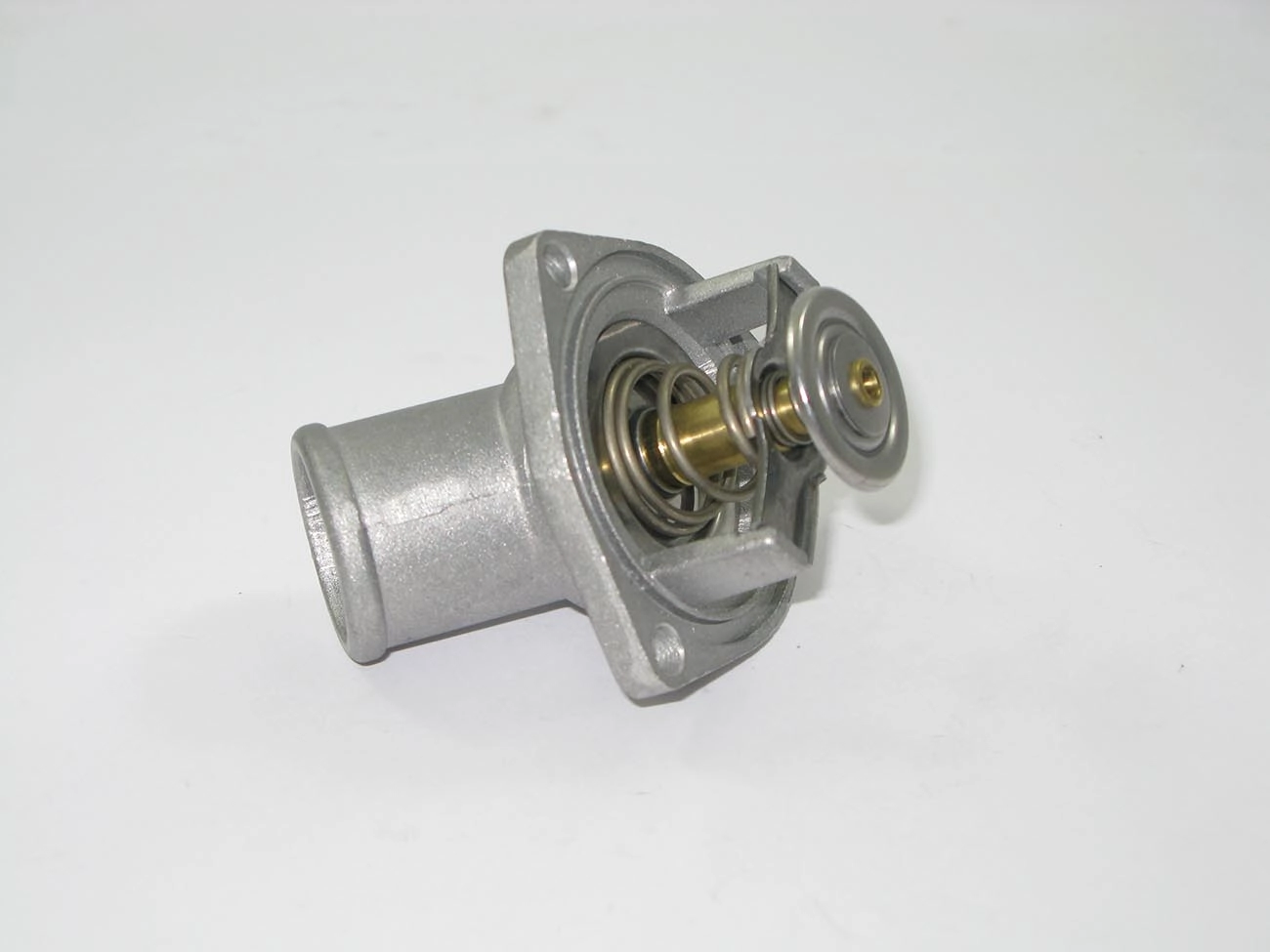 VALVULA TERMOSTATICA GM MONZA/KADETT/IPANEMA 07.86/91 - ALCOOL / GASOLINA COMPLETA