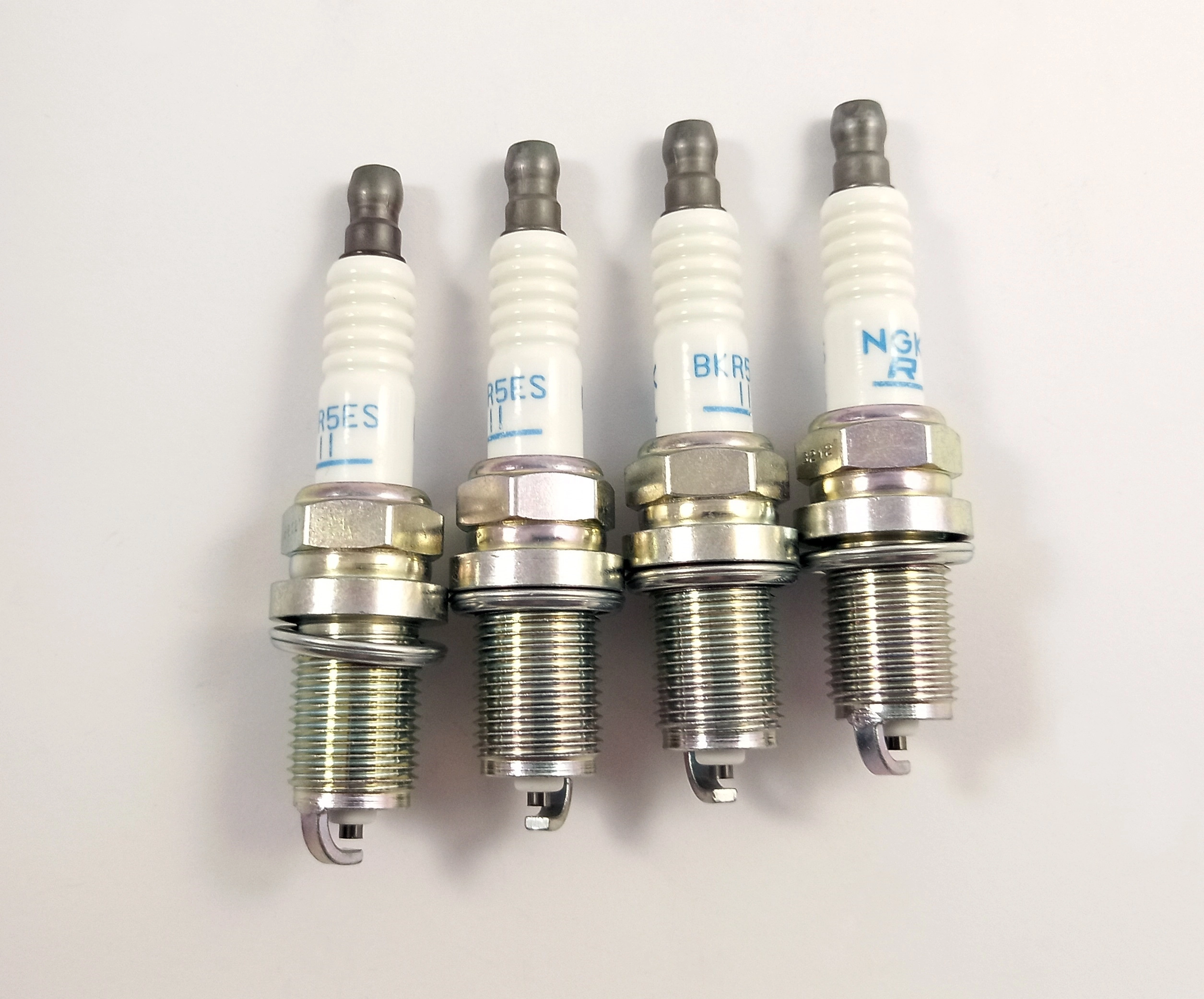 VELA DE IGNICAO KIA CERATO 04/ - MAGENTIS 05/ - SPORTAGE 2.0/2.5 04/ - PICANTO 03/ - TUCSON 2.0 05/