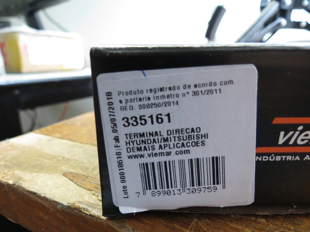 TERMINAL DIREÇÃO CURTO RETO ROSCA ESQUERDA M16X1,5 EXTERNO LD/LE MITSUBISHI L-200 92/08 HYUNDAI GALLOPER 97/99 TERRACAN 01/06