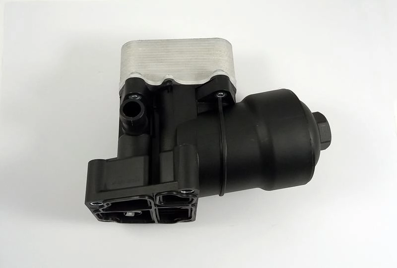 RADIADOR/RESFRIADOR DE OLEO/TROCADOR DE CALOR VW AMAROK 10/ - COM SUPORTE DO FILTRO DE ÓLEO