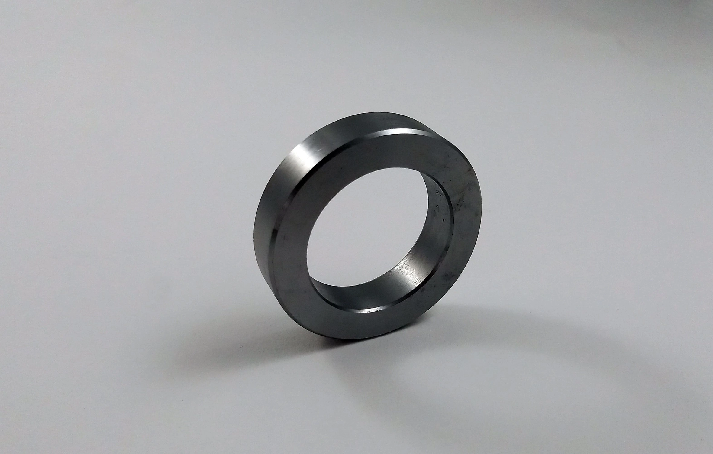 ANEL ENCOSTO ROLAMENTO SEMI EIXO TRASEIRO  FORD F-100 68/ - WILLYS TODOS - ROLAMENTO 88128