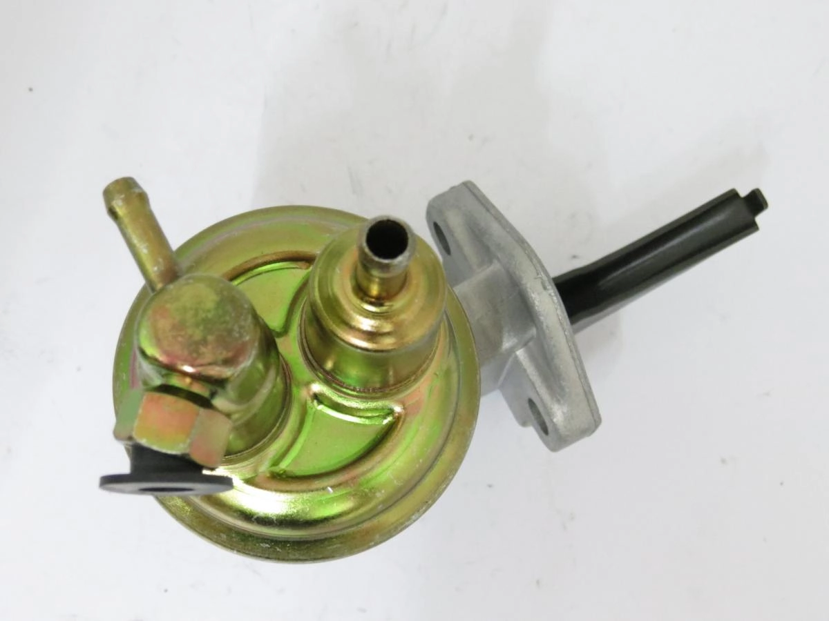 BOMBA COMBUSTÍVEL VEÍCULOS CARBURADOS ÁLCOOL OU GASOLINA 4 CILINDROS COMBUSTIVEL WILLYS F-75/JEEP/MAVERICK/F-100 CIL