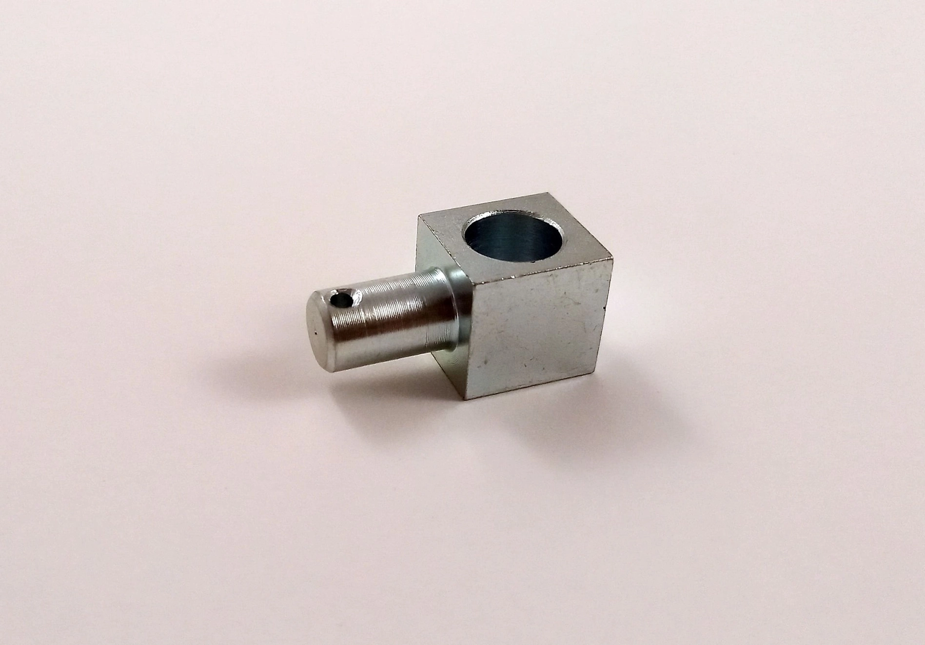 PIVO/PINO BALANÇA/HASTE DE REGULAGEM EMBREAGEM F-F1000/4000 TODOS COM MOTOR FORD OU MWM