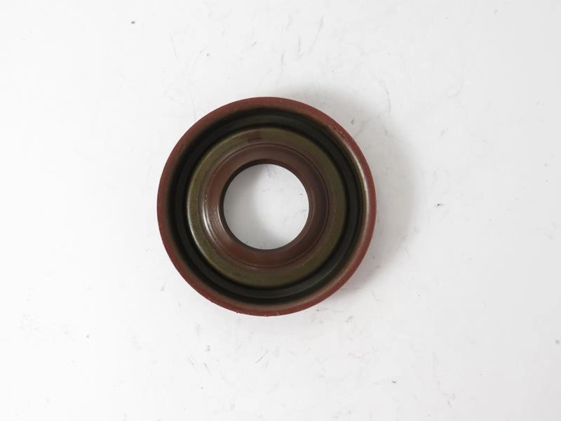 RETENTOR SAÍDA TRANSMISSÃO DIANTEIRA GM S-10/BLAZER 98/11 4X4 - 29,90X62,15X68,50X12,70MM