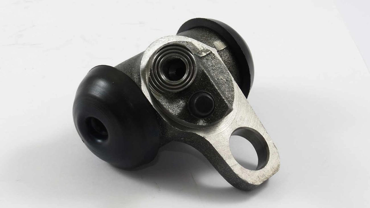 CILINDRO RODA DIANTEIRA DIREITA GM A/C-10/14/15/VERANEIO 75/78 - 1.1/8 - 28,57MM