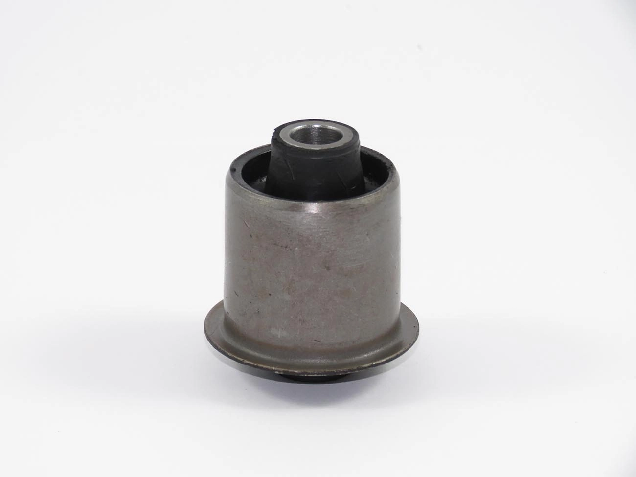 BUCHA DIANTEIRA BANDEJA GM OPALA 69/92 - CARAVAN 74/92 - SUSPENSÃO TRASEIRA