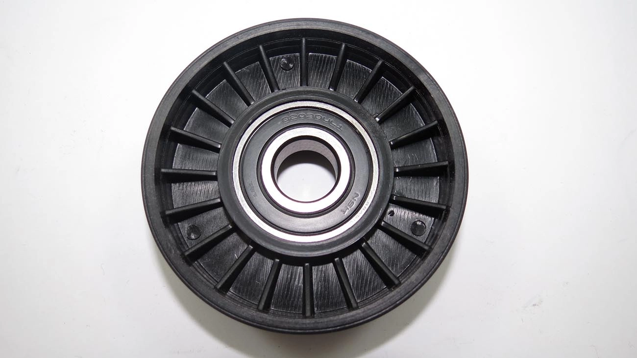 POLIA CORREIA ALTERNADOR GM OMEGA/SUPREMA/SILVERADO 4.1 - 17X82X26MM