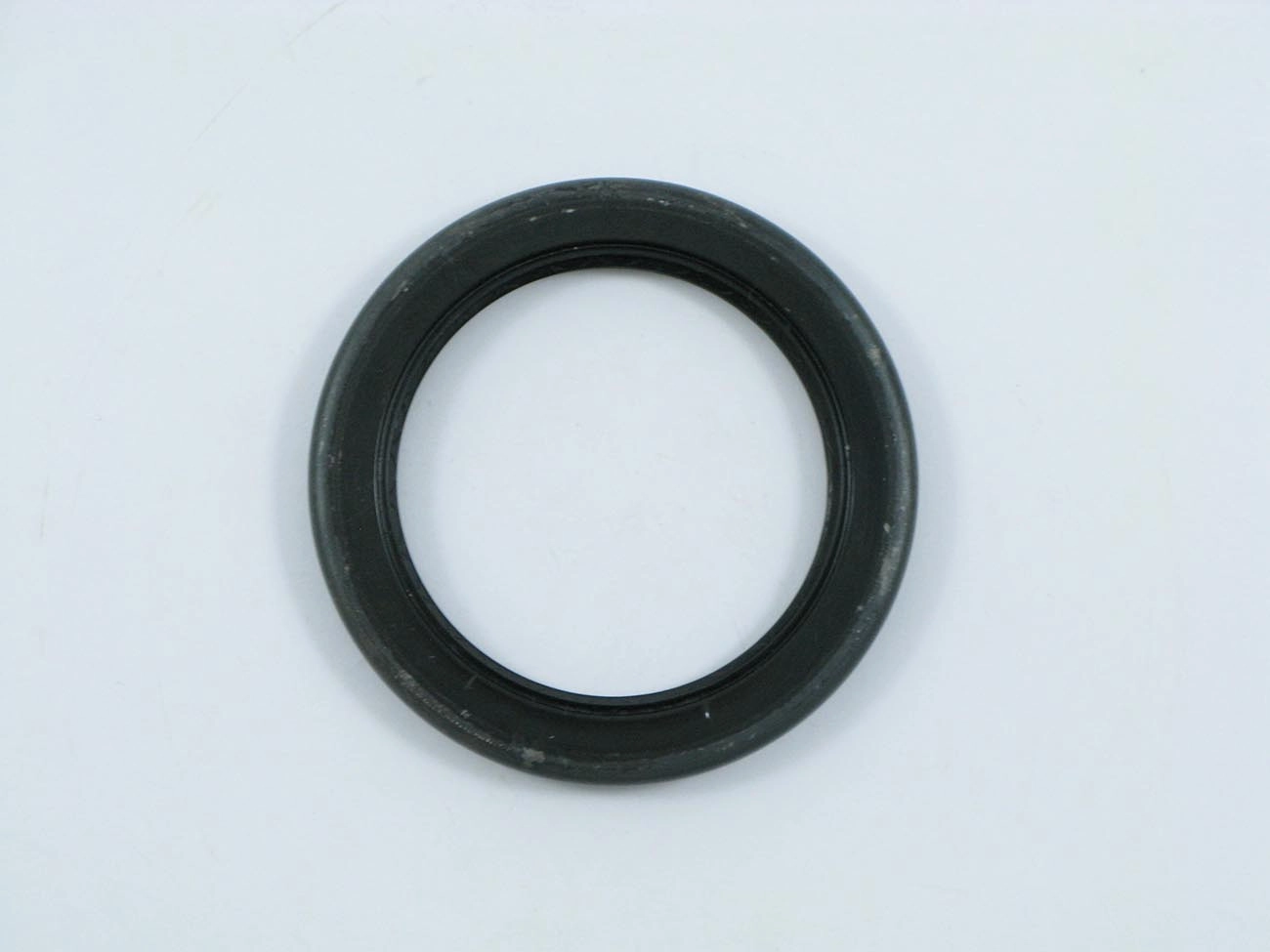 RETENTOR CUBO RODA DIANTEIRA MB SPRINTER 310/312 DIANTEIRO 55X75X8MM