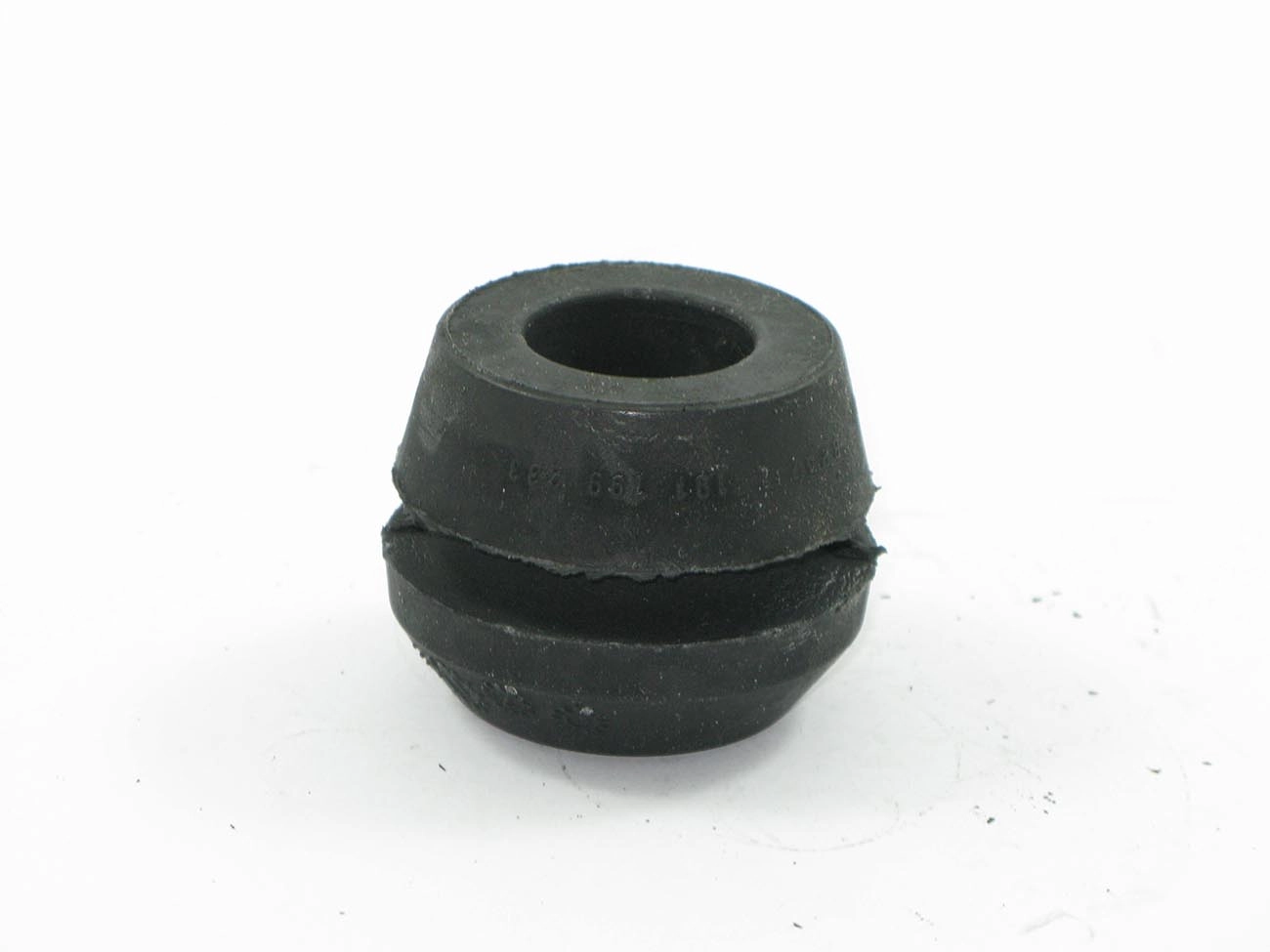 BUCHA SUSPENSAO VW LOGUS/POINTER - PASSAT 94/97 - QUADRO