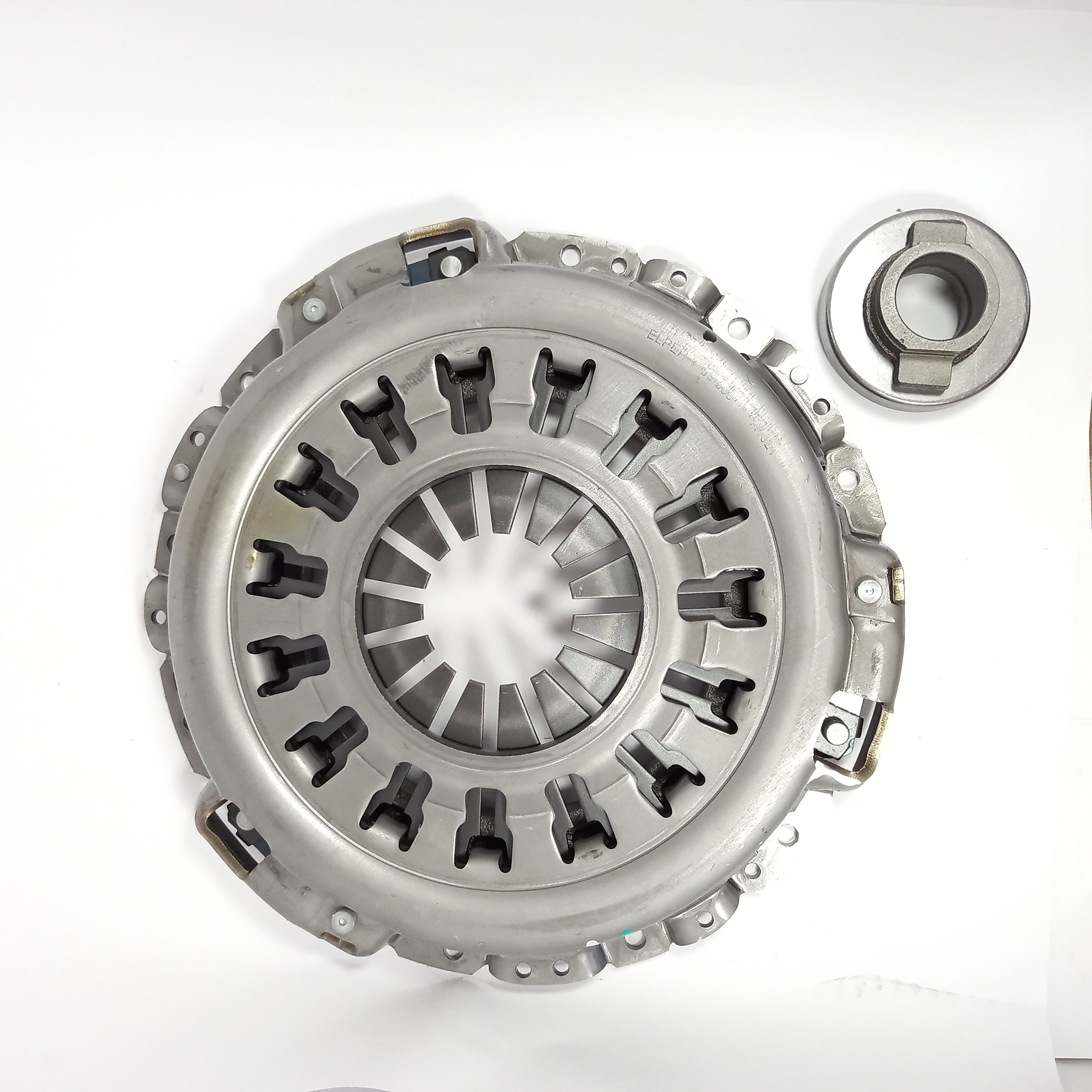 KIT DE EMBREAGEM NISSAN FRONTIER 2.5 16V 13/16 - 275MM 24 ESTRIAS - PLATÔ/DISCO/ROLAMENTO