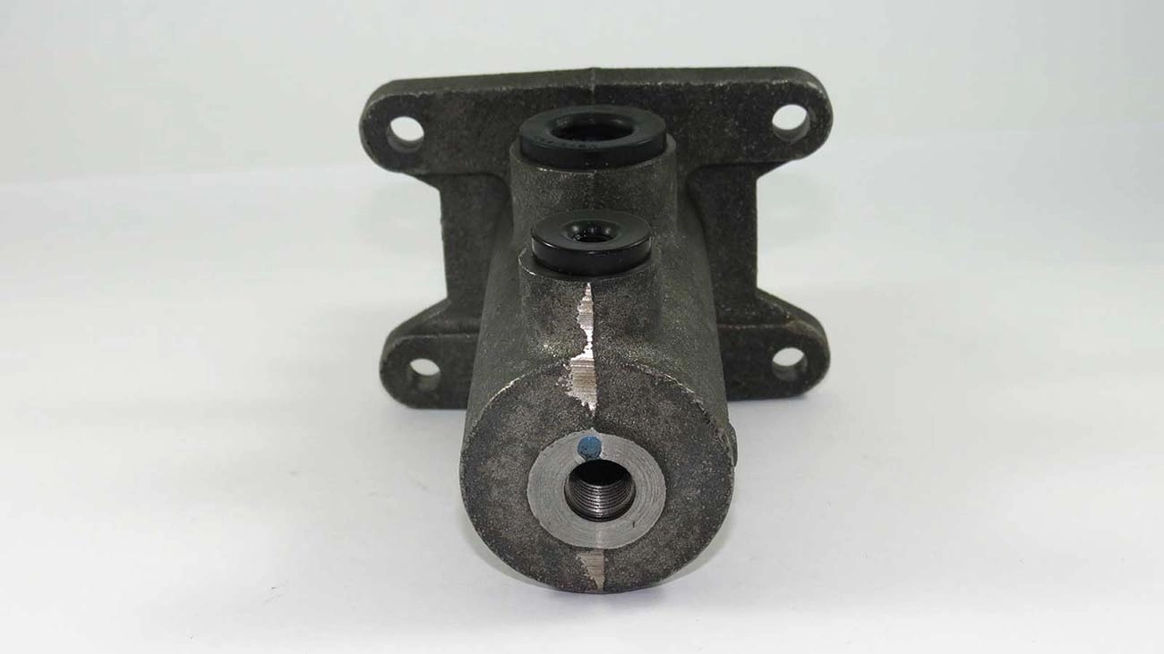 CILINDRO MESTRE FREIO SIMPLES 38.10MM FORD F-4000 88/92 4 FUROS FIXAÇÃO