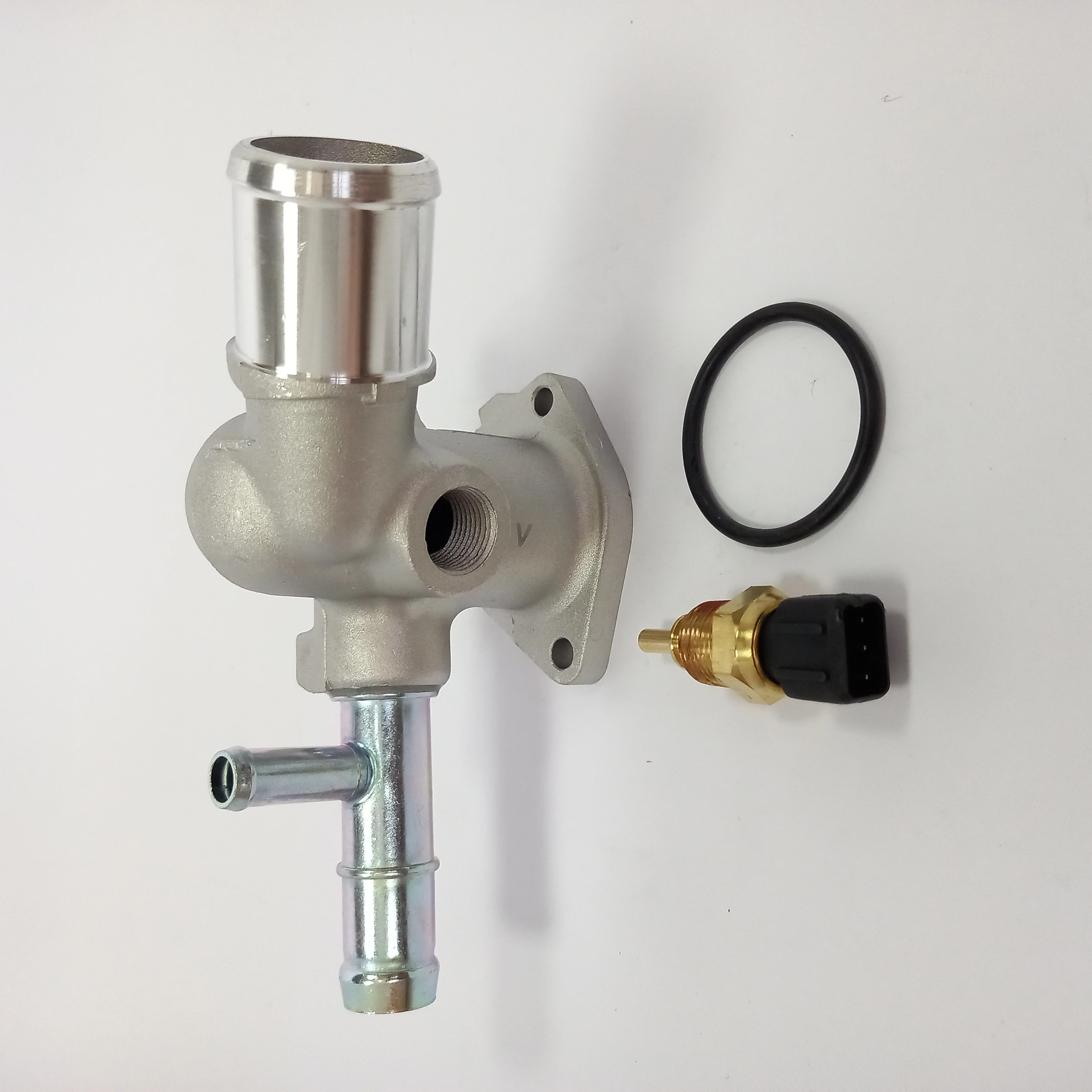 FLANGE VÁLVULA TERMOSTÁTICA HYUNDAI HB20 11/16 - I30 13/14 - KIA CERATO 09/ 1.6 16V - COM SENSOR