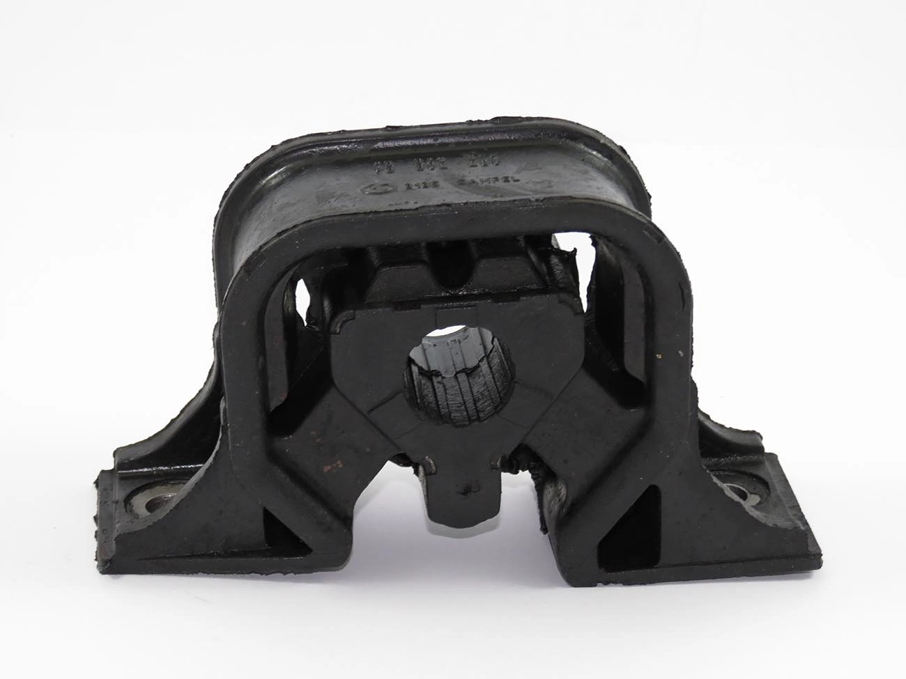 COXIM/SUPORTE DIANTEIRO MOTOR LADO DIREITO SEM GM NOVO CORSA/MONTANA/MERIVA 2002/