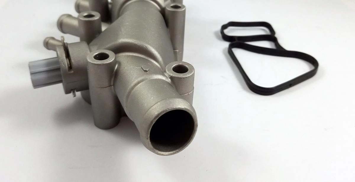 CARCACA ALUMINIO COM VALVULA TERMOSTATICA/SENSOR FORD NOVO FIESTA 06/14 - ECOSPORT 06/12 - FLEX