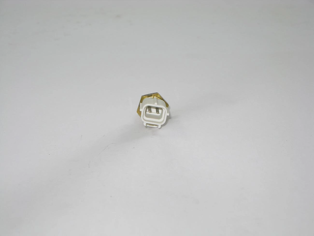PLUG ELETRÔNICO BRANCO TOYOTA ETIOS 1.3/1.5 12/ - COROLLA 1.6 91/07 - 2.0 10/16  - HILUX 3.0 01/05