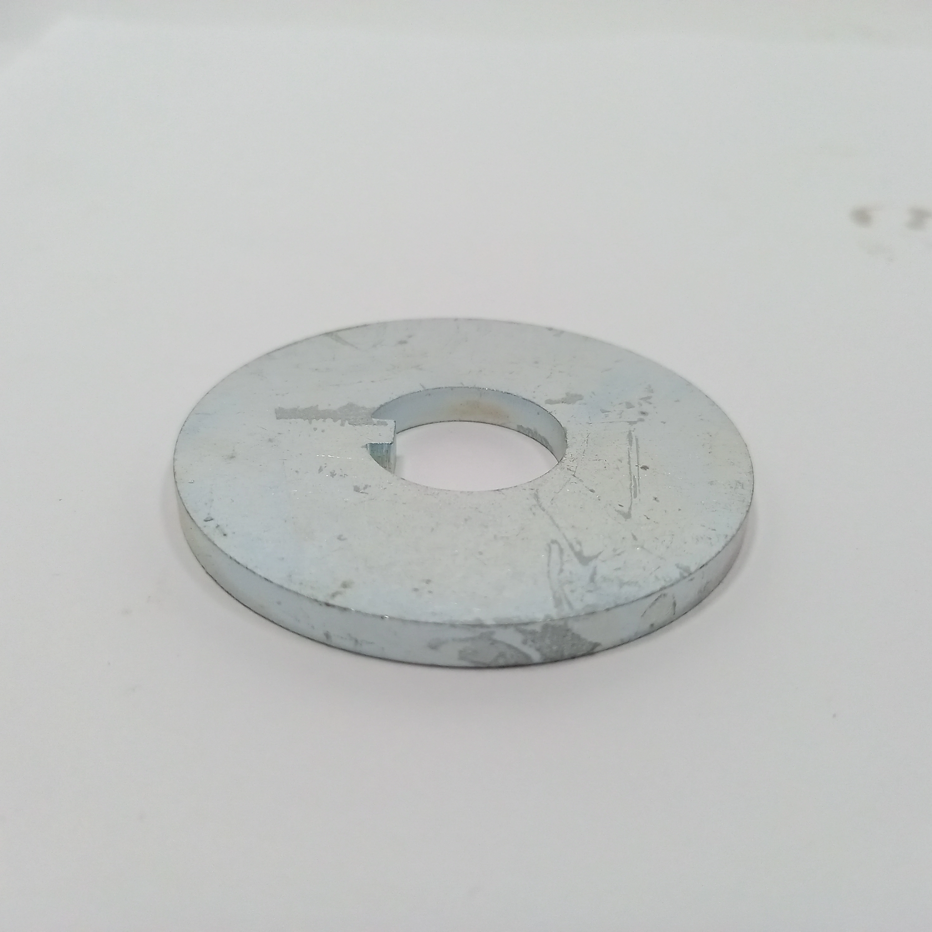 ARRUELA ENCOSTO MANGA EIXO FORD F-600 - GM A/C/D-60 - DODGE D-700 - CUBO DIANTEIRO - 23X63X5MM